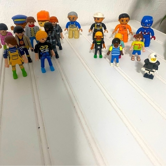 Lego Duplo Mixed Figure Lot Of (18) See All Pictures - Picture 2 of 9